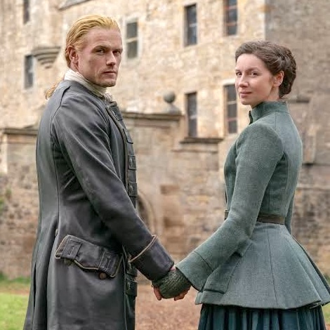 Sam Heughan and Catriona Balfe in Outlander